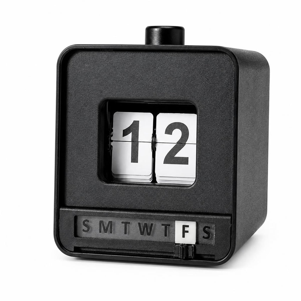 Compact perpetual desk calendar with manual flip display